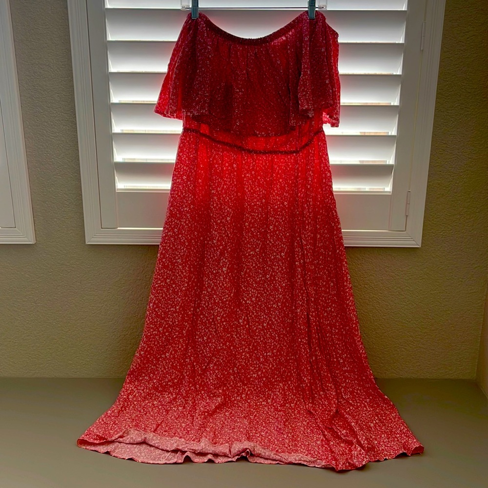 Never worn pretty garden off the shoulder dress size large